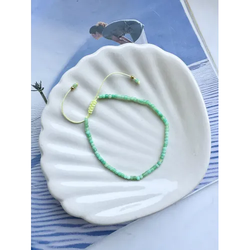 bransoletka-kamienie-naturalne-na-sznurku-chryzopraz-kostka