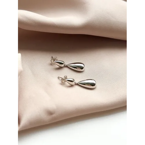 srebrne-kolczyki-lezkikrople-gladkie-wiszace