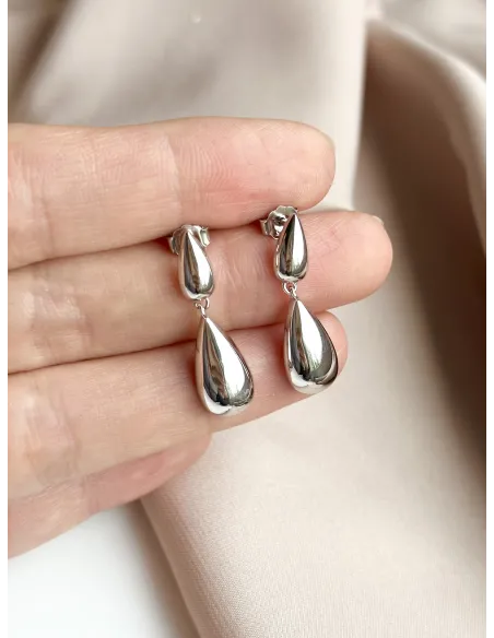 srebrne-kolczyki-lezkikrople-gladkie-wiszace