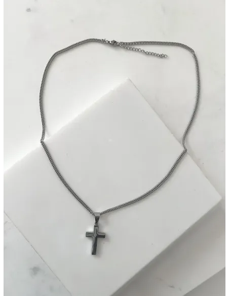 naszyjnik-meski-stal-chirurgiczna-krzyz-srebrny-gladki