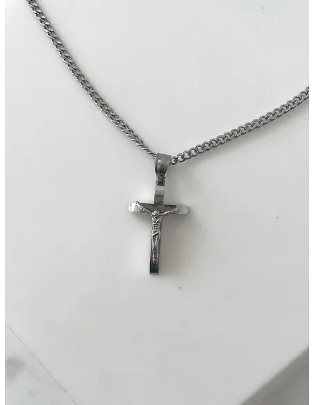 naszyjnik-meski-stal-chirurgiczna-krzyz-z-jezusem