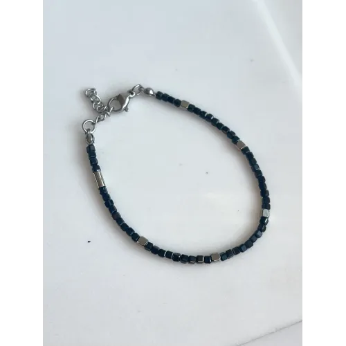 bransoletka-kamienie-naturalne-spinel-ze-srebrna-przekladka
