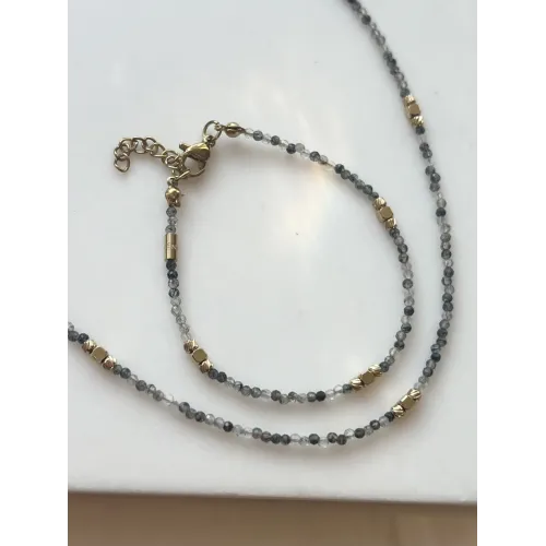 naszyjnik-kamienie-naturalne-kwarc-ze-zlota-przekladka